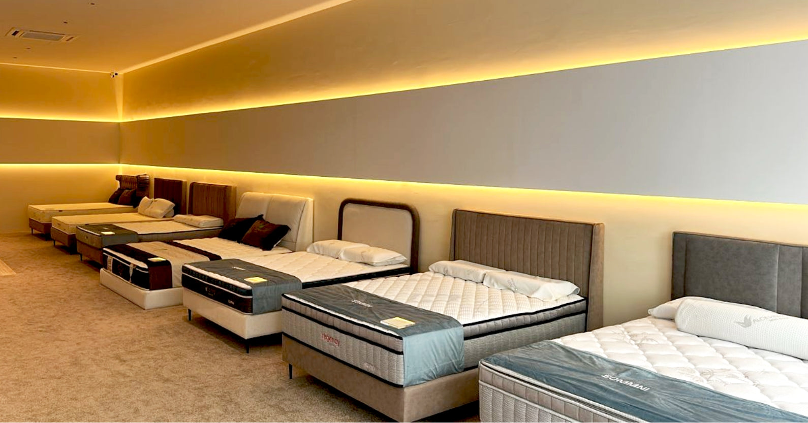 Sommni_Showroom.jpg
